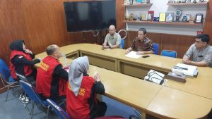 Foto: Penyidik Kejati Sumsel menggeledah empat kantor terkait dugaan korupsi Pasar Cinde (Dok. Kejati Sumsel)