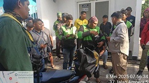 Istimewa via MAYAT BAYI - Seorang pengemudi ojek online (Ojol) di Kota Medan, Sumatra Utara (Sumut) menerima paket berisi jenazah bayi laki-laki, Kamis (8/5/2025). Paket dikirimkan oleh sepasang laki-laki dan perempuan/ .tribun Medan