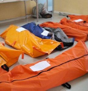 7 kantong jenazah berisi korban ledakan bom yang dimusnahkan di Desa Sagara, Kecamatan Cibalong, Kabupaten Garut, Jawa Barat, Senin (12/5/2025) pagi. (tribunnews.com)