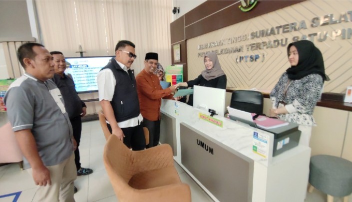 Solidaritas Masyarakat Palembang, Surati Kejati Sumsel Minta Penahanan Rumah untuk Haji Halim