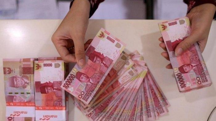 ILUSTRASI UMP- Pemerintah telah menetapkan batas akhir penetapan Upah Minimum Provinsi (UMP) 2026 pada 24 Desember 2025. Berikut 10 provinsi alami kenaikan UMP tertinggi di Indonesia/ Kompas.com 