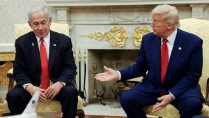Foto: Trump dan Netanyahu (detiknews.com/REUTERS/Kevin Mohatt/File Photo Purchase Licensing Rights).