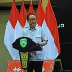 Cik Ujang : Guru Tak Tergantikan oleh AI
