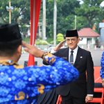 Sekda Sumsel Edward Candra Pimpin Upacara Hari Otonomi Daerah ke-XXX   