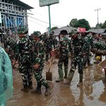 Tertutup Lumpur Galodo Jalur Utama Padang-Solok Putus, Pasukan TNI Turun Tangan