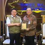 Herman Deru Tekankan Literasi Keuangan ke Bank Mandiri, Tak Hanya Soal Kredit   