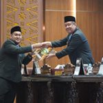 Wagub Cik Ujang Dengarkan Pandangan Umum Fraksi DPRD Sumsel terhadap Raperda APBD 2027
